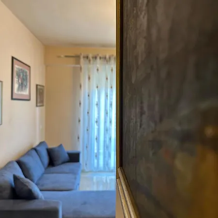Apartment A&nd 2 *